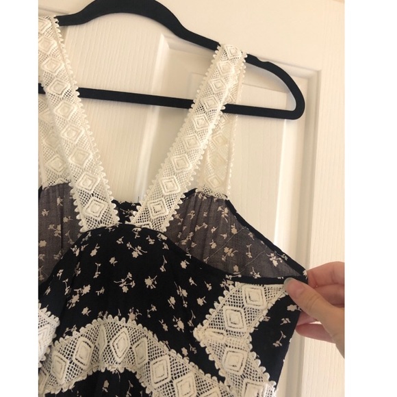 Stone Cold Fox Niñas Dress - Picture 6 of 9